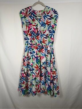 Molly Bracken Colorful Leaf-Print V-Neck Dress - Multicolor